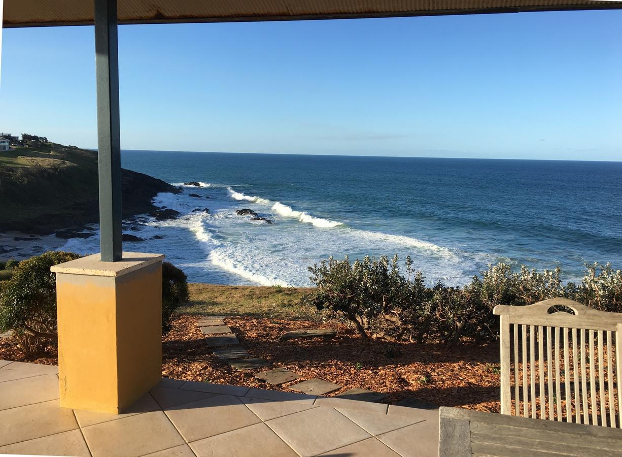 Oceanscape Luxury Beachfront Villas Scotts Head Exterior foto