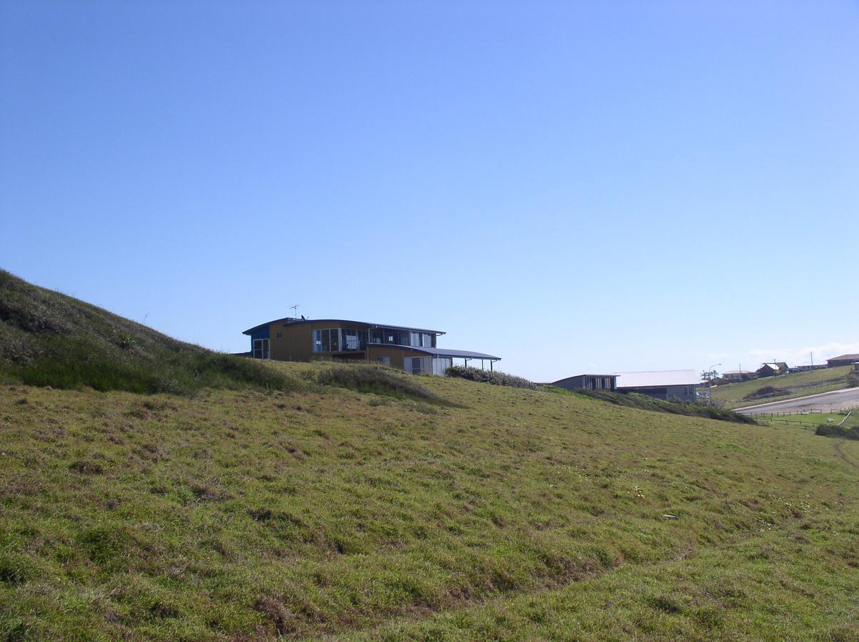 Oceanscape Luxury Beachfront Villas Scotts Head Exterior foto